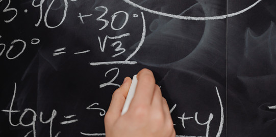 Mathetafel Tafel mit mathematischer Berechnung